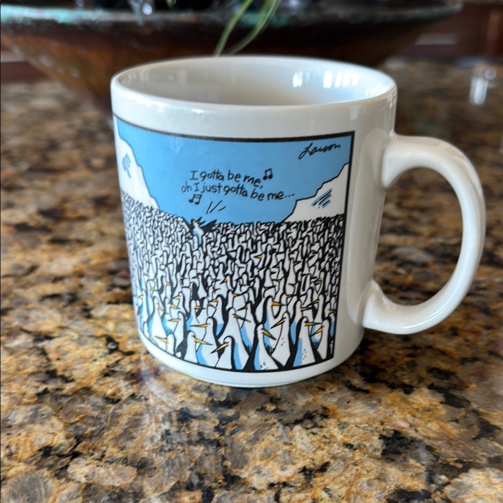 Far Side Cartoon Penguin Coffee Mug (vintage collectible) excellent condition